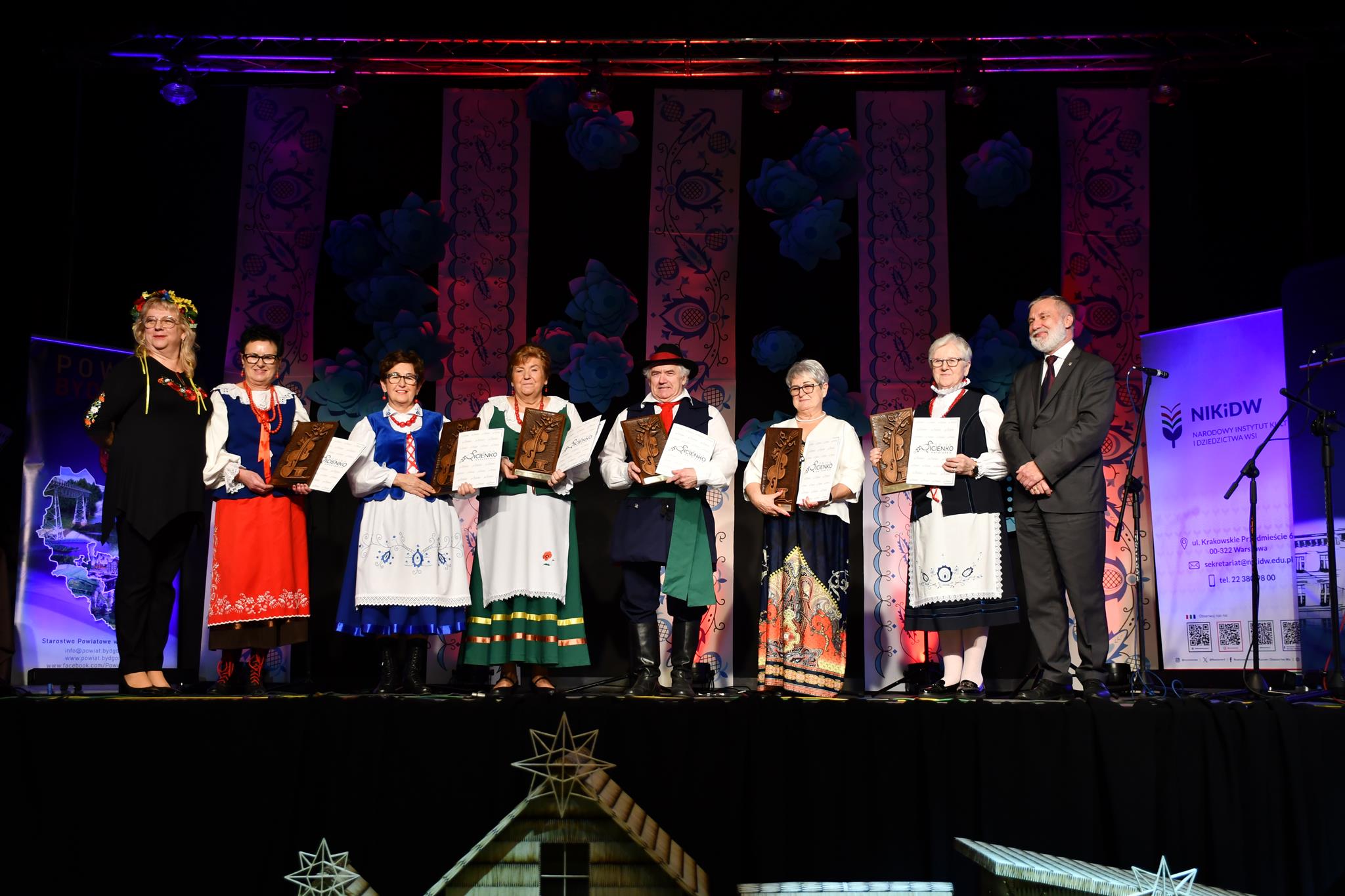 Przewodniczące zepołów ludowych