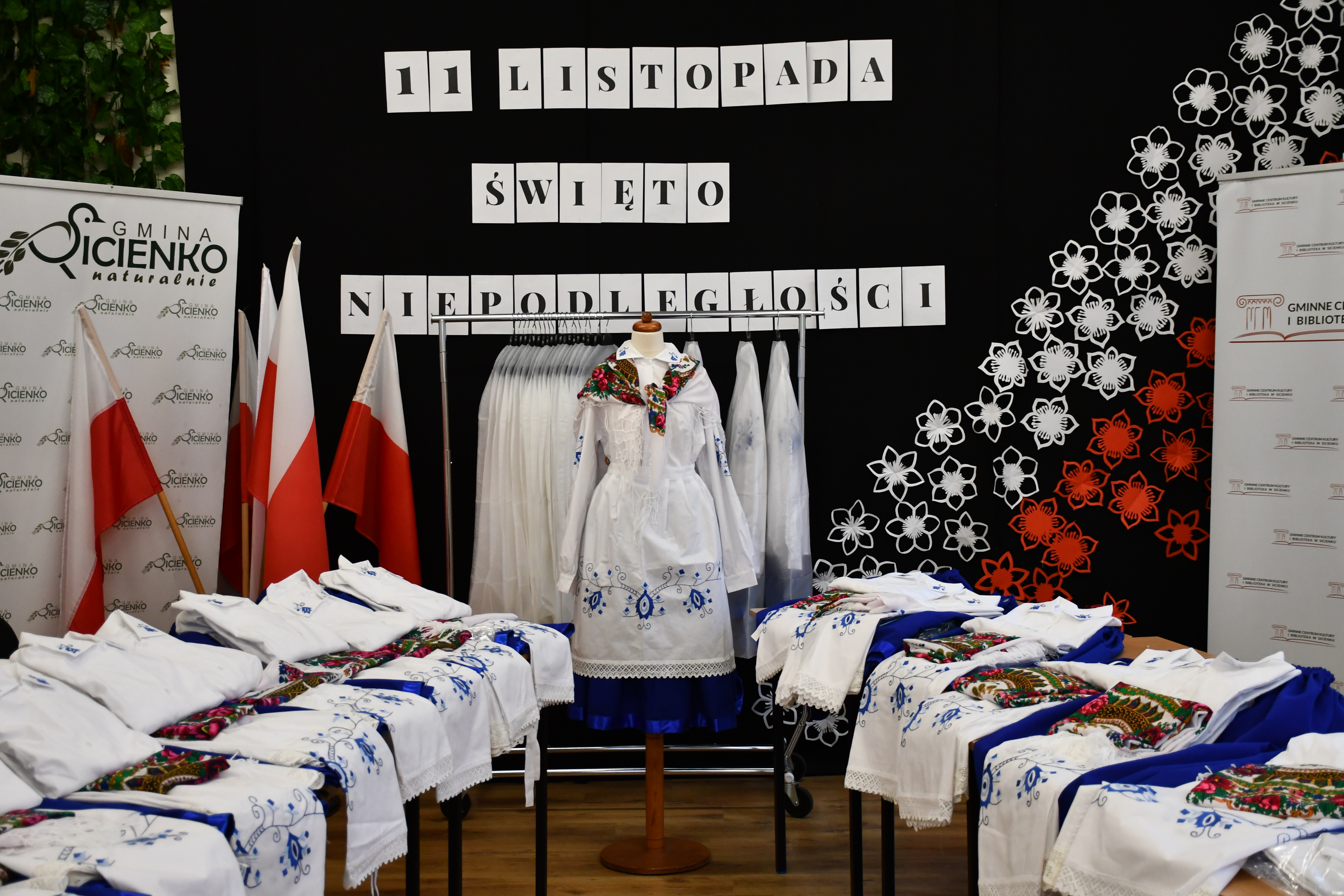 Nowe stroje dla Zespołu Wrzos