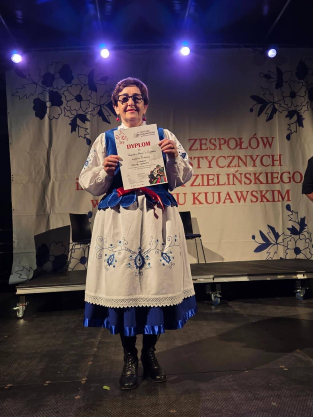 Zespół Wrzos na festiwalu w Brześciu Kujawskim Zespół Wrzos na festiwalu w Brześciu Kujawskim