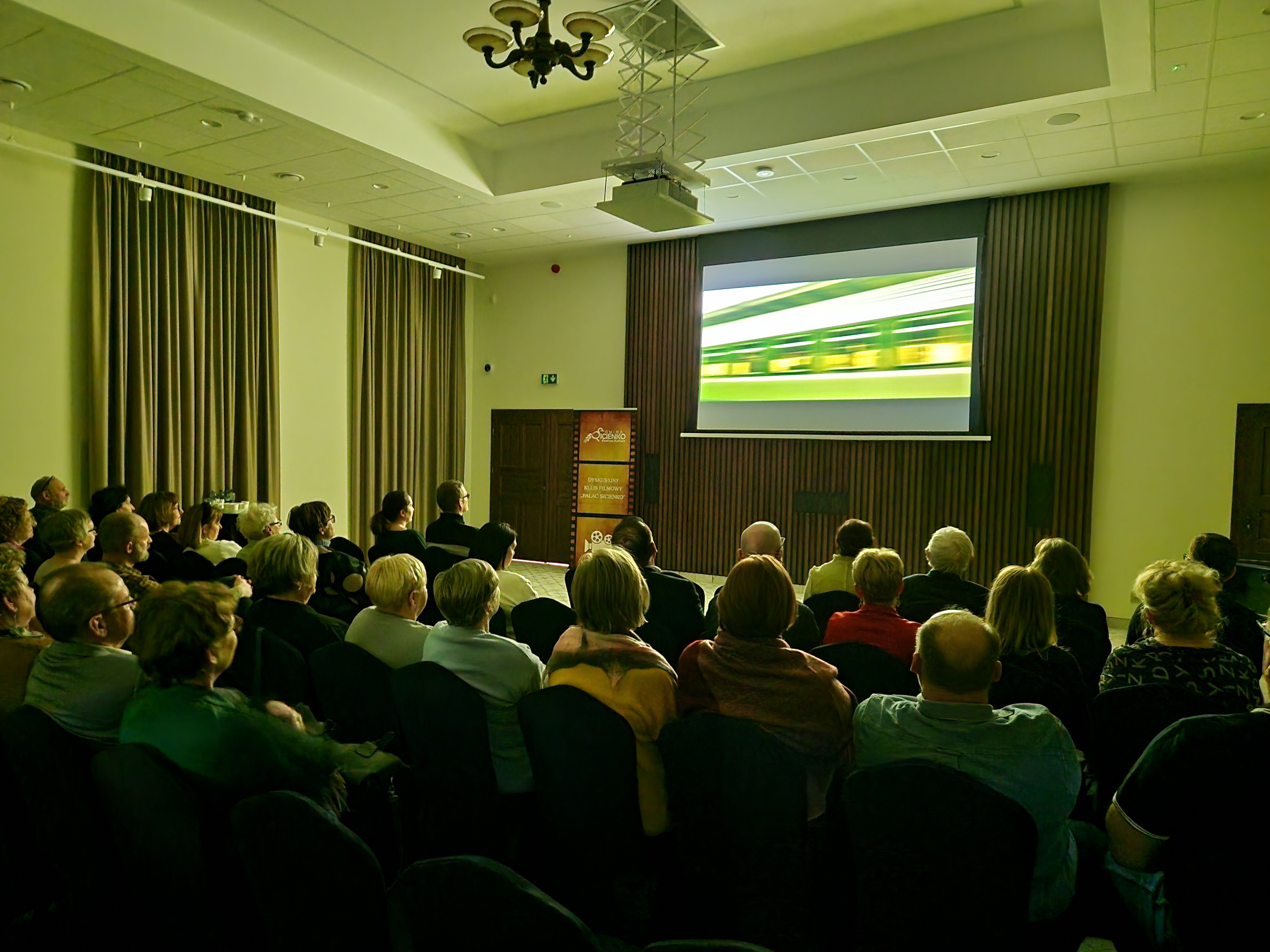 Dyskusyjny Klub Filmowy Pałac Sicienko